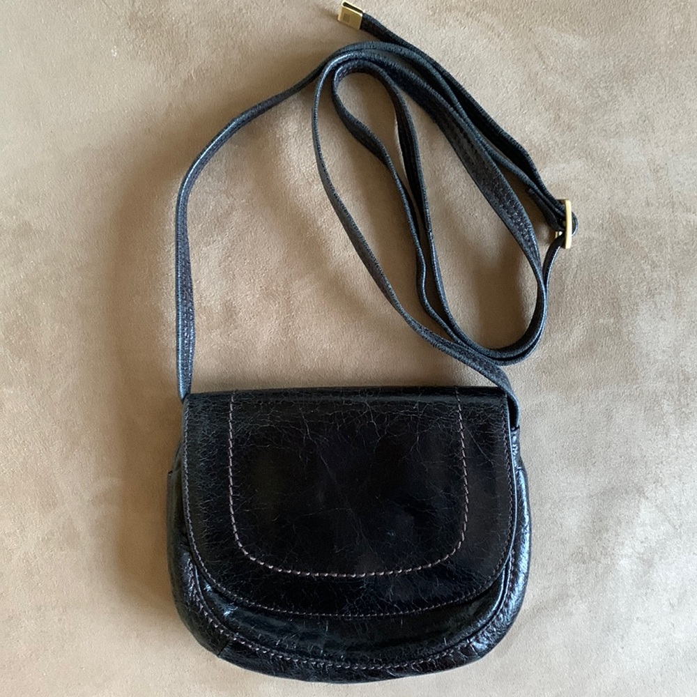 Hobo crossbody bag